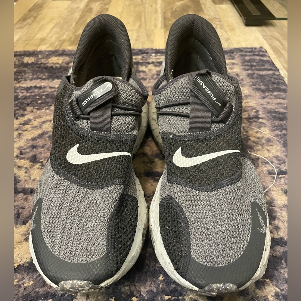 Nike glide fly ease “mercury grey” mens size 9.5.